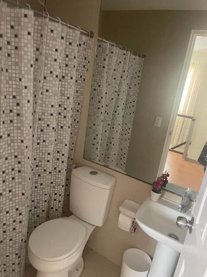 3 Bedrooms 3 Baths Victorian Style Townhouse Fully Furnished Batangas Exteriör bild